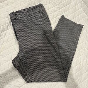 Ann Taylor Factory Women’s Black and White Checkered Pants, Size 8